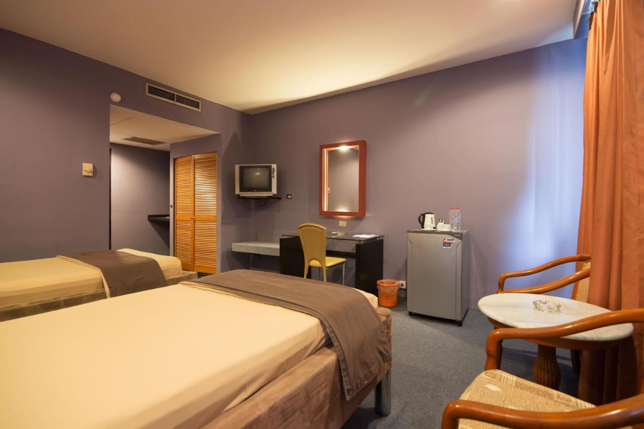 Hotel Peninsula Mangga Besar Cakarta Dış mekan fotoğraf