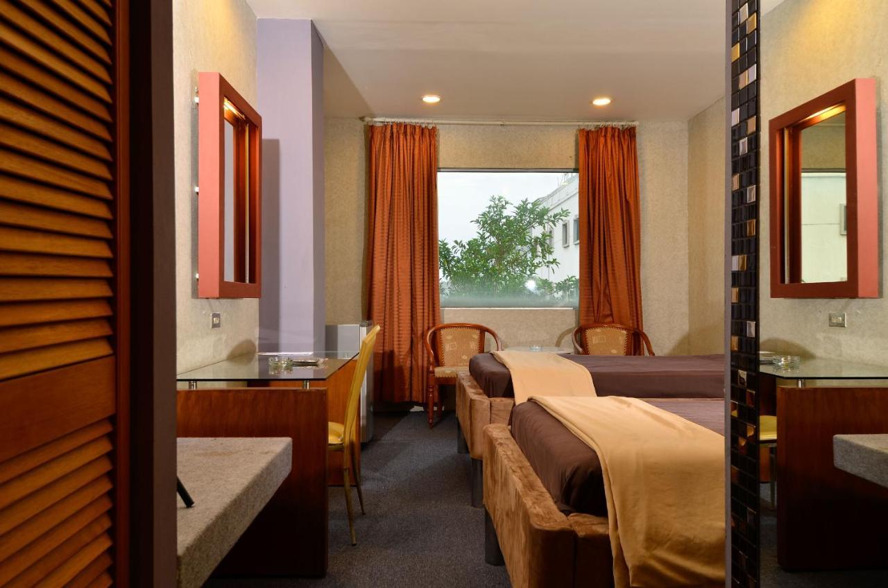 Hotel Peninsula Mangga Besar Cakarta Dış mekan fotoğraf