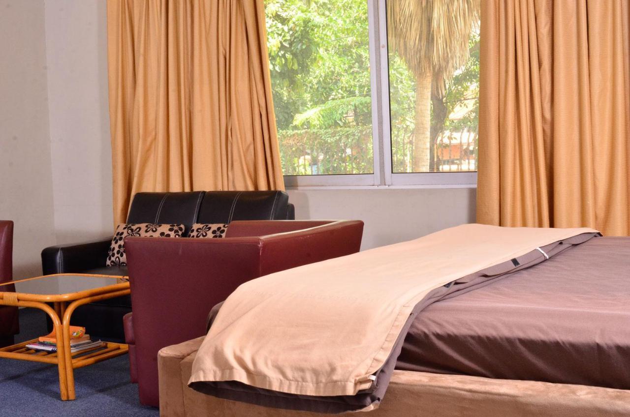 Hotel Peninsula Mangga Besar Cakarta Dış mekan fotoğraf